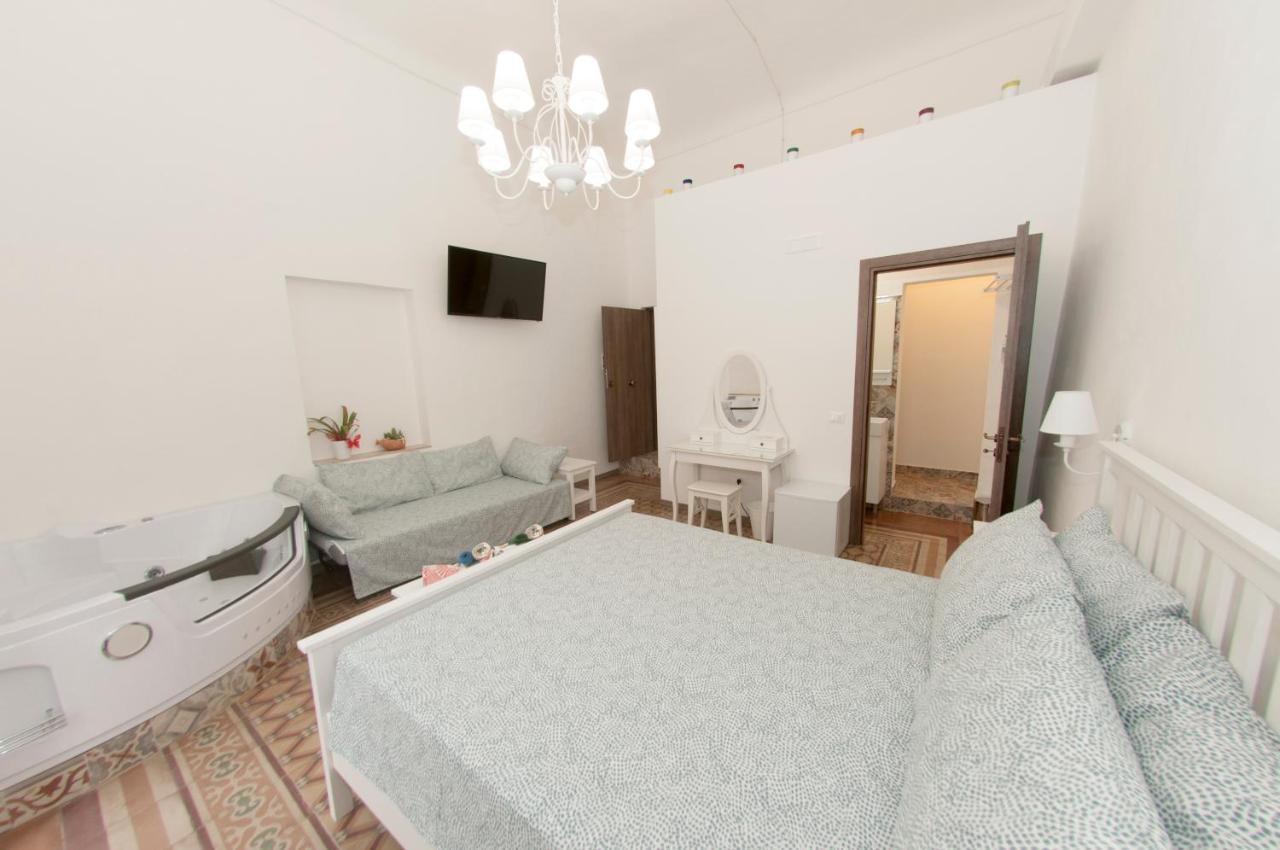 La Serva Padrona Taranto Exterior photo
